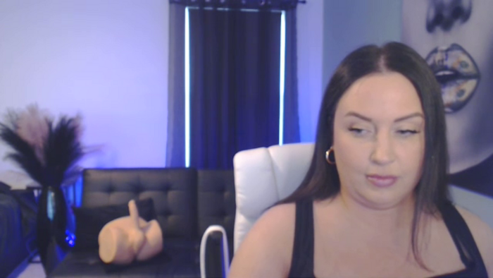 tia-bella