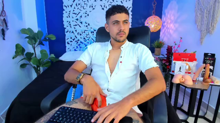 paul-riveraa