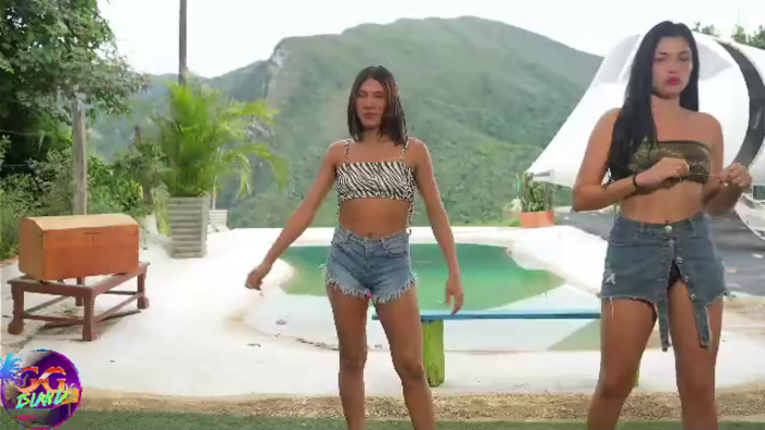 island-girls
