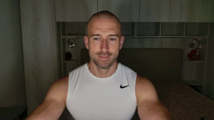 robert-smiley