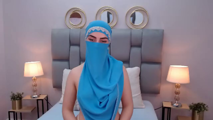 aliah-manzur
