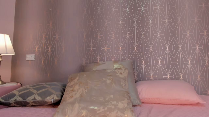 chloe-bonnet