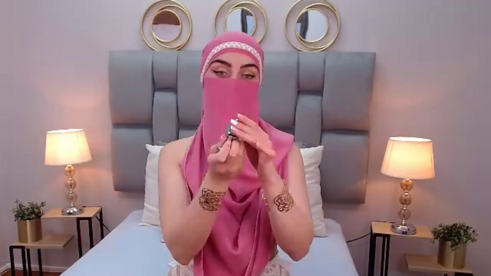 aliah-manzur