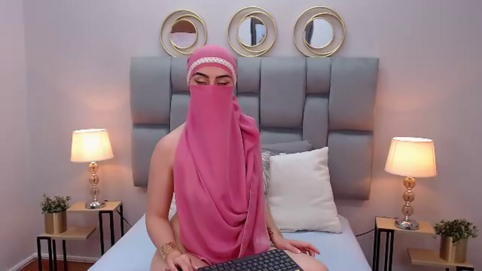 aliah-manzur