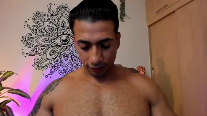 aaron-strong