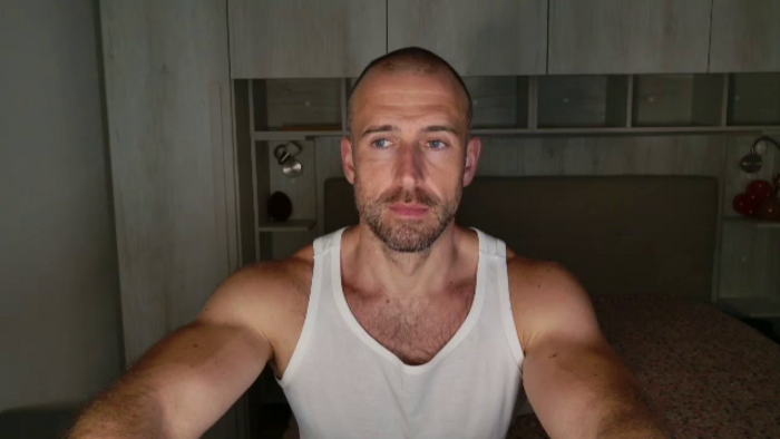 robert-smiley