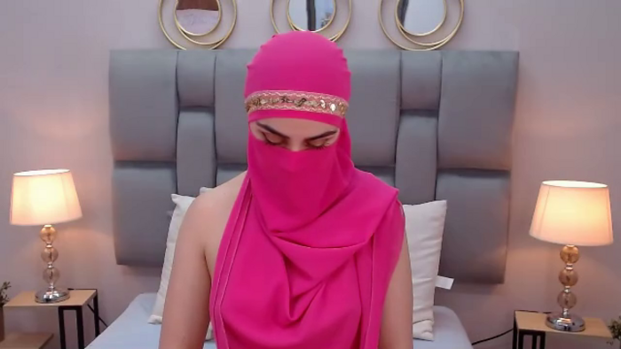 aliah-manzur