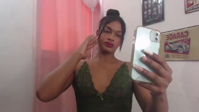 maria-victoria-zachary