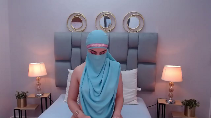 aliah-manzur