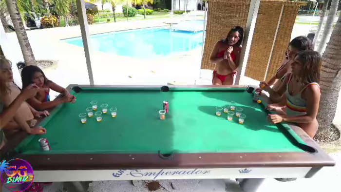 island-girls