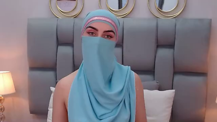 aliah-manzur