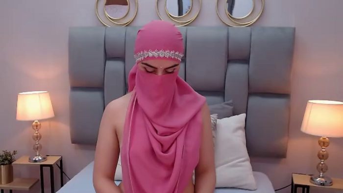 aliah-manzur