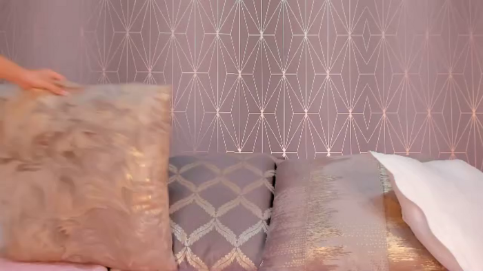 chloe-bonnet