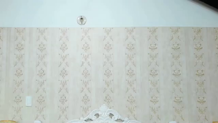 tiara-rosse