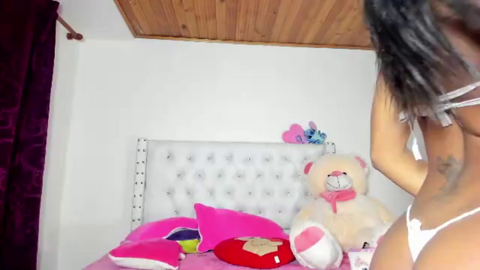natasha-smiith