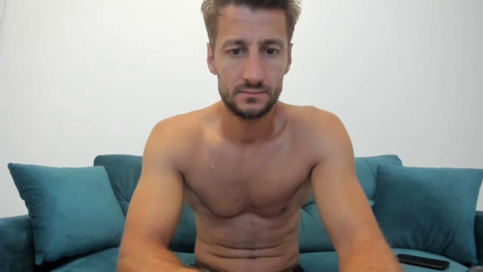 chris-aron