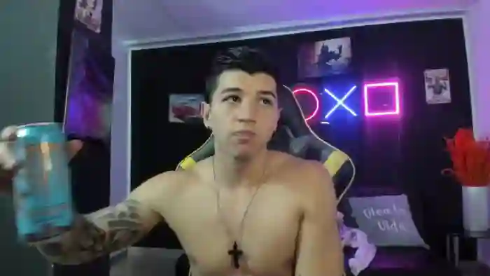 2024/06/16/flirt4free-zack-spencer-19-38-40