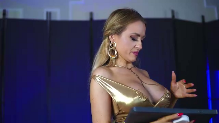 ava-reeves