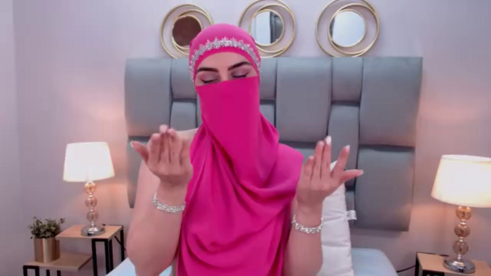 aliah-manzur