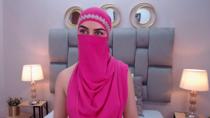 aliah-manzur