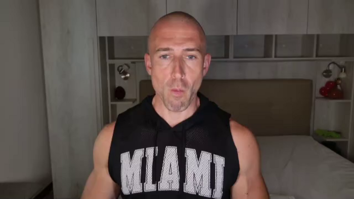 robert-smiley