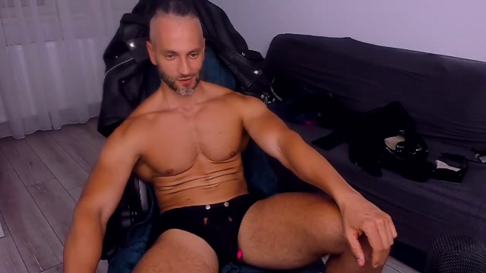 trent-macho