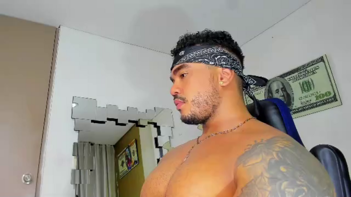 zeus-strong