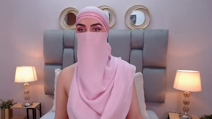 aliah-manzur
