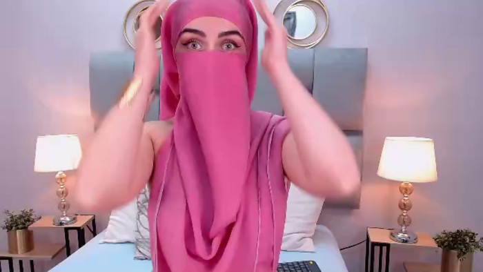 aliah-manzur