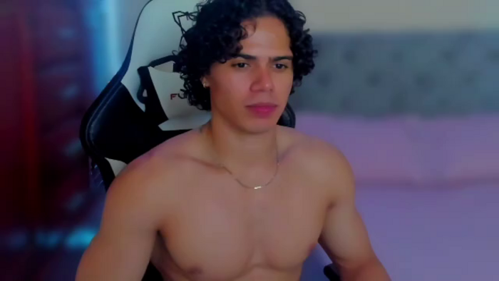 travis-lewis