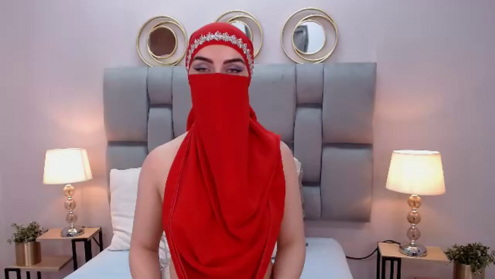 aliah-manzur