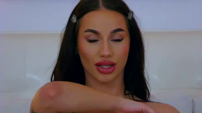 alissia-riley