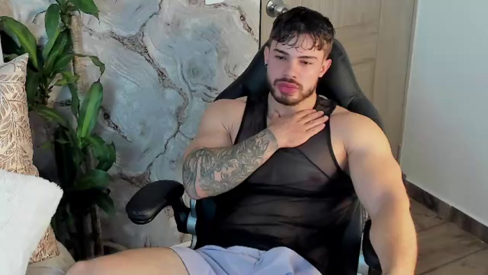 valenthino-king