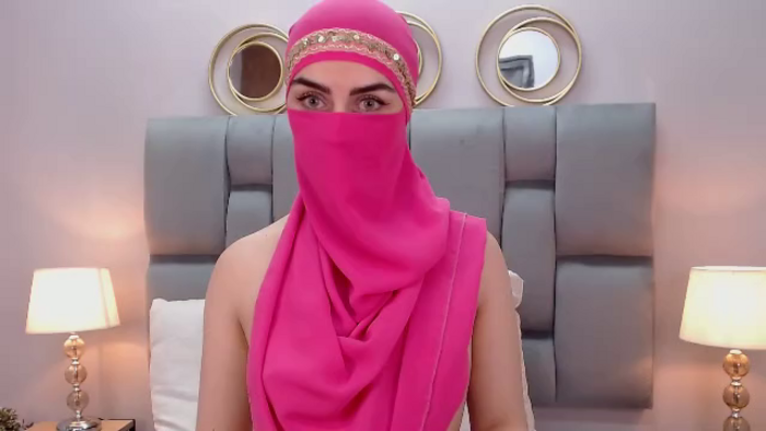 aliah-manzur