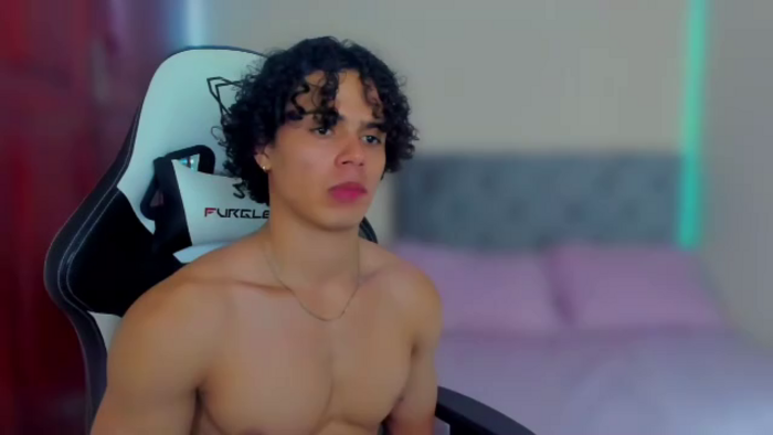travis-lewis