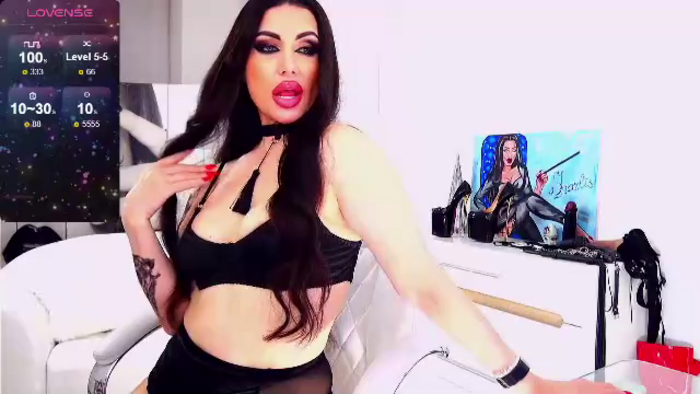 diamond-donna
