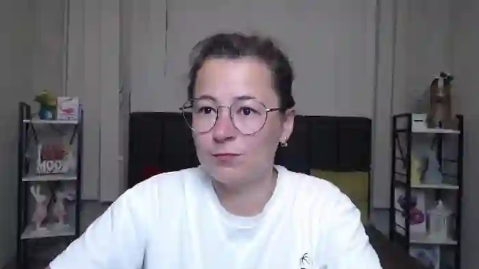 2024/07/07/flirt4free-marie-selfi-07-37-23