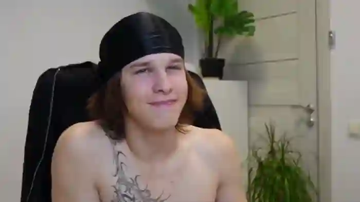 2024/07/07/flirt4free-erick-grant-21-10-54