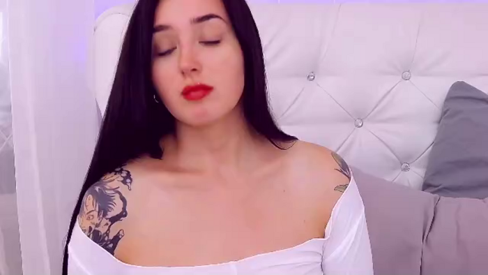 zoe-niickels