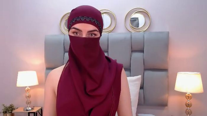 aliah-manzur