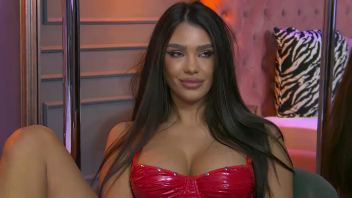 nicole-diva