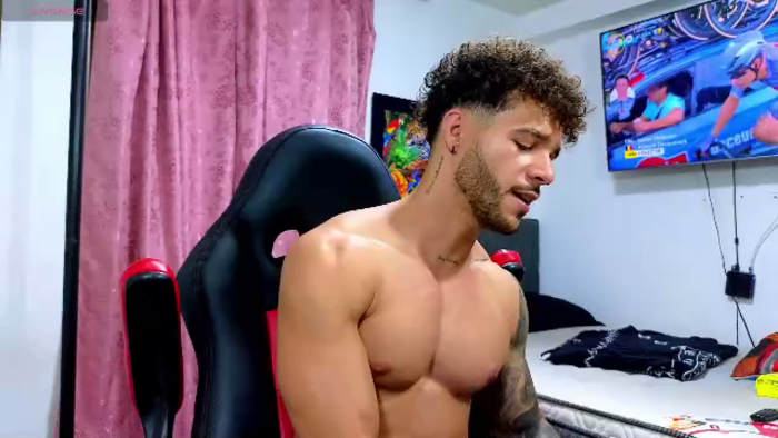 ethan-g