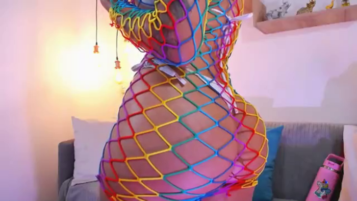 mia-geller