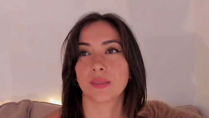 isabella-sandoval