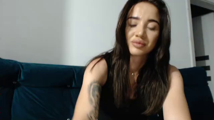 nadia-lynn