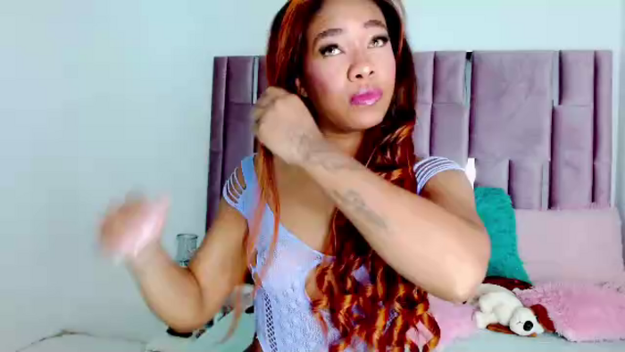 nahomy-jones