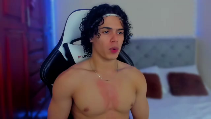 travis-lewis