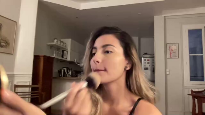bella-jonnes