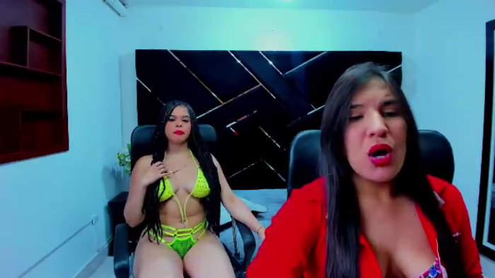 kiara-and-candace
