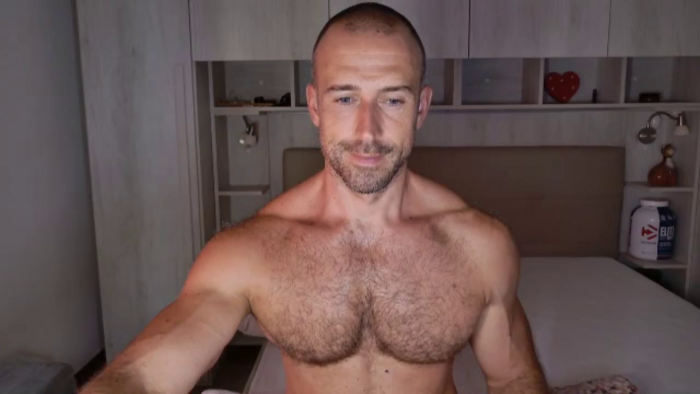 robert-smiley